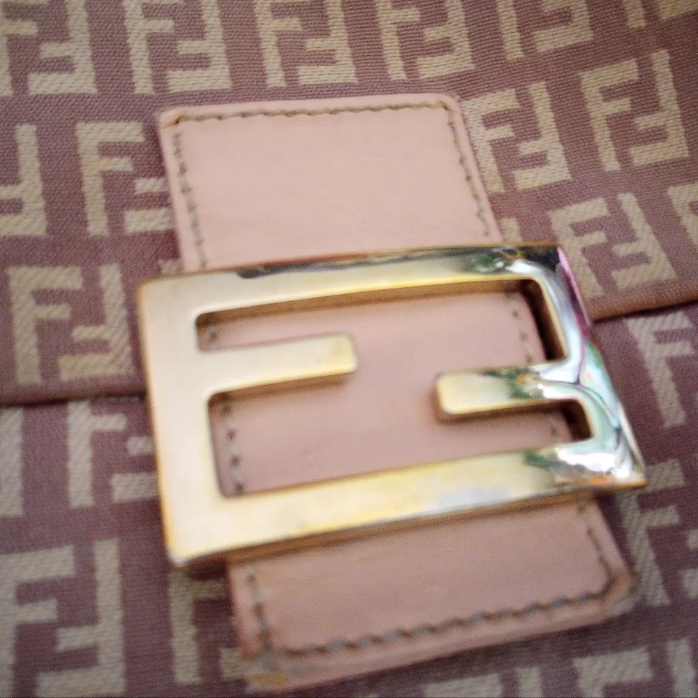Fendi Beige and Cream FF Logo Shoulder Bag with Gold Hardware - Picture 2 of 15